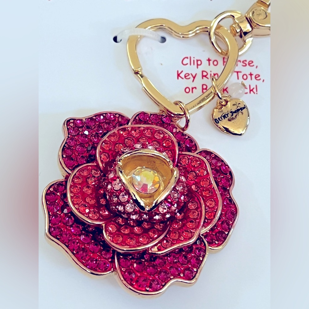 Betsey Johnson Pink Flower Handbag Charm / Keychain - Picture 4 of 7